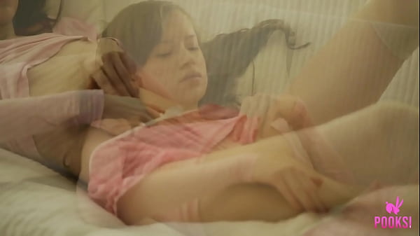 Lynn’s Glass Dildo Dives Profound Into Her Soggy And Shuddering Twat!
