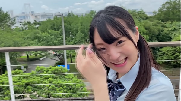 ハメ撮り　黒髪正統派美女JKは性に多感な純情娘。育乳中のふわふわFカップ美乳&パイパンマンコにハジメテ電マを当てられ初イキ。連続痙攣絶頂。　https://bit.ly/3upeyyV