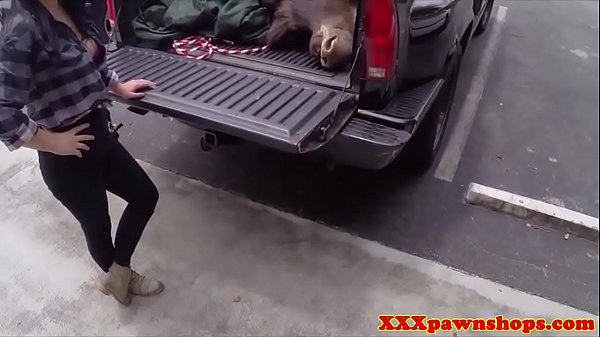 Threeway Vixens Pawning Cunt For Cash