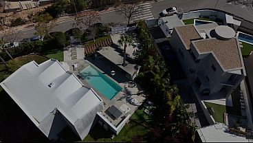 Only . Geishakyd Se Follando A Un Bbc En La Piscina De Su Hotel En Barcelona