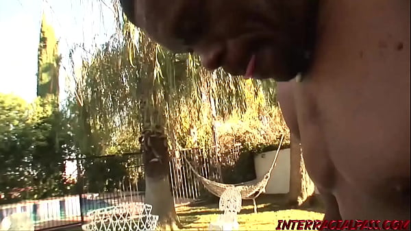 Courier Reena Sky Drops Off Her Smoking Sultry Self