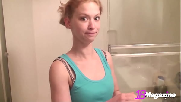 Flat Chested Blondie Emi Clear Shaves Her Juicy Cunt In Bathtub!