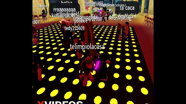 Hombres Reciben Cogida Por Parte De La Pachanga