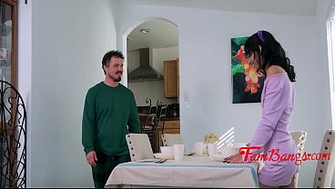 Young-babes Compete For His Rod Because They Fancied His Money (Stepdaddy)