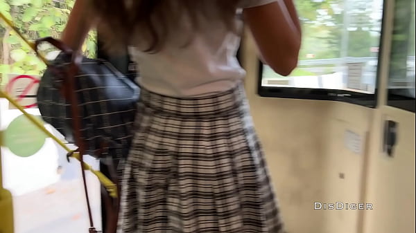 Doll Flash Her Pussy On The Public Bus, I Got Stimulated And Served Her To Have Sex On The Beach