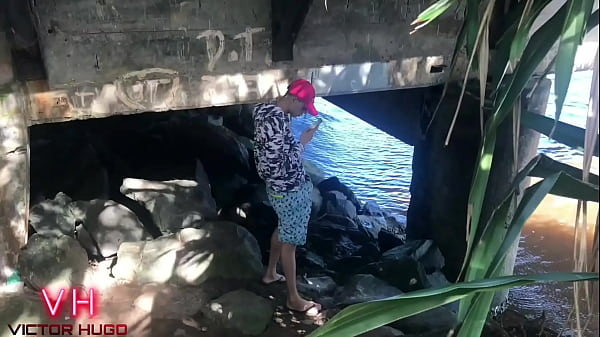 Gozando Na Boca Da Novinha