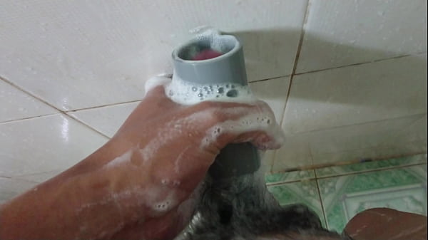 Sextoy Tạm Để Thỏa Mãn