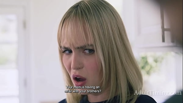 An Extremely Exceptionally Screwed Up Family - Charles Dera, Penny Barber, Lilly Bell, Max Plugs, Tyler Cruise, Axel Haze