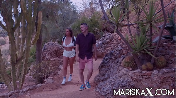 MARISKAX Chesty Beauty Madam Lyne Ass Plowed Outdoors