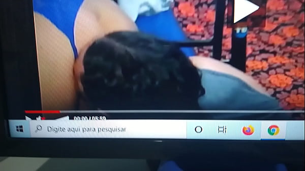 PAGUEI ATRIZ PARA GRAVAR E POSTAR PORNO COMIGO NO XVIDEOS E AGORA ELA QUER ME APLICAR UM GOLPE