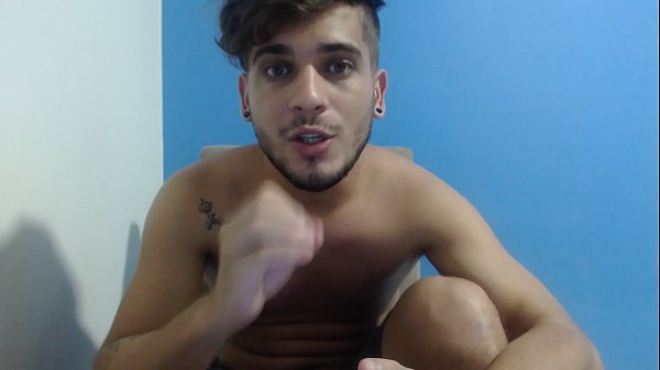 Flakael Postou Seu Primeiro Video Comendo Um Gay Sabe Aonde?
