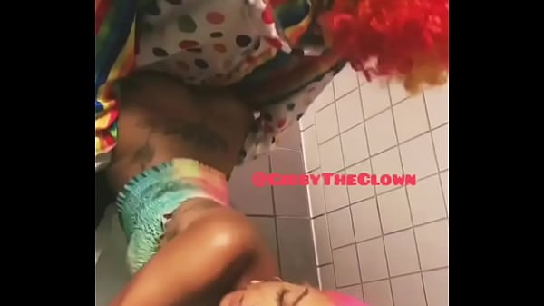 Fucking Jasamine Banks Forceful In Dolls Bathroom