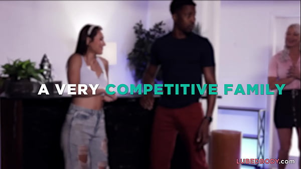 Stepmommy Fighting Over A BBC With Newbie Masseuse - London River, Paige Owens And Isiah Maxwell
