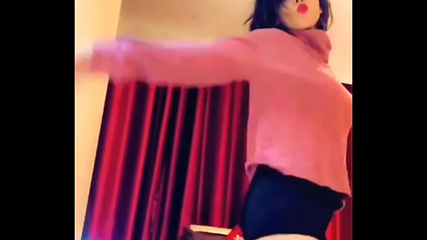 Sexy Bare Dance