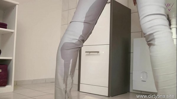 Perverted Inside Load Piss Rail
