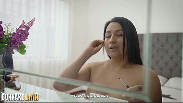 Load Shower Latin - Peruana De La Selva Y Su Primer Bukkake Con Varios Hombres Sementales.