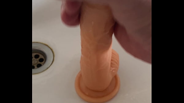 Washing Dildo