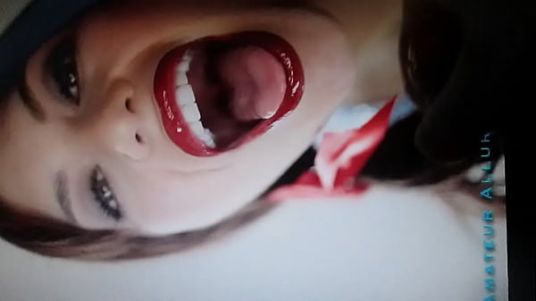 Jizz On Cool Hotwife (jizz On Photo).MOV