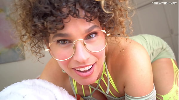 Stepmoms Bestie Startles Me In Bed ASS PLAY