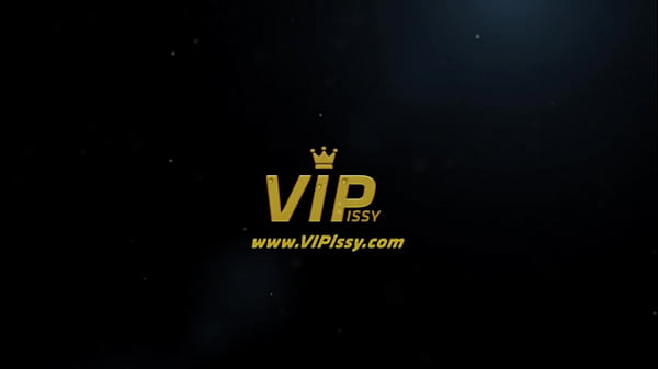 VIPissy - In The Mirror
