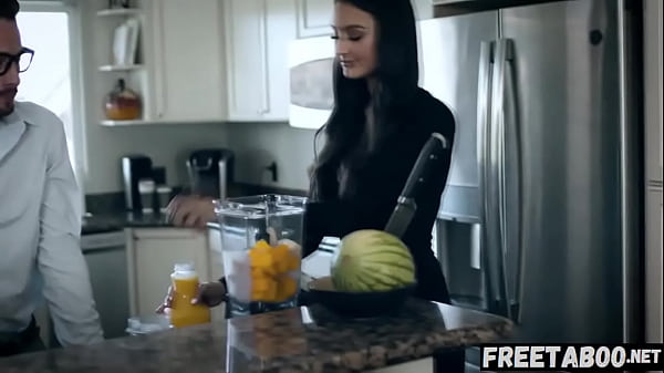 Eliza Ibarra Slams Her Co-Worker In The Kitchen - Full Movie On FreeTaboo.Net