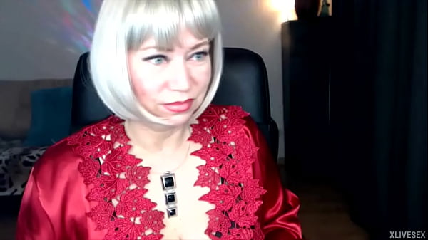 A New Private Parade Of The Famous Russian COUGAR Nympho AimeeParadise .!.