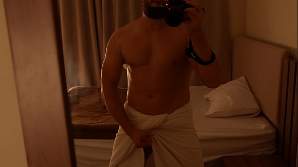 Before He Could Take Off His Towel, The Pumped-up Dude Began To Furiously Jerk Off His Cock