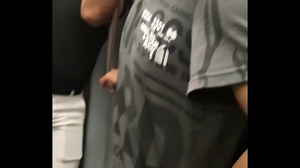 Bulto De Maduro En El Metro