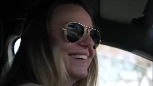 Denise Klarskov På Tur Til Malaga ,Spanien Hvor Hun Offentligt Flasher.