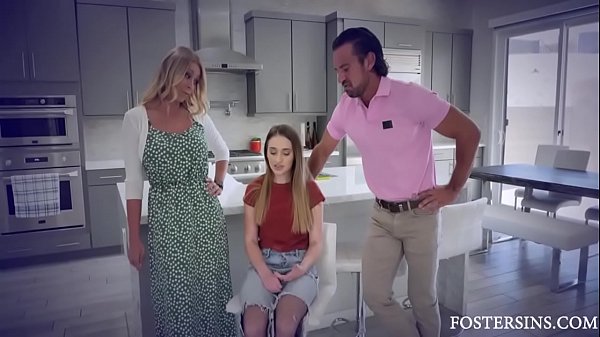 A Family That Hammers Together, Stays Together- Katie Morgan, Sera Ryder