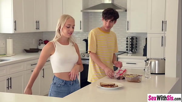 Angry Golden-haired Stepsis Braylin Bailey Relaxed On Stepbrothers Big Forceful Rod