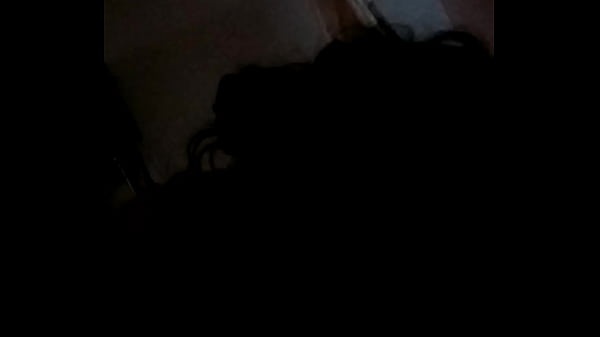 Jovencita Filmada Por Su Primo