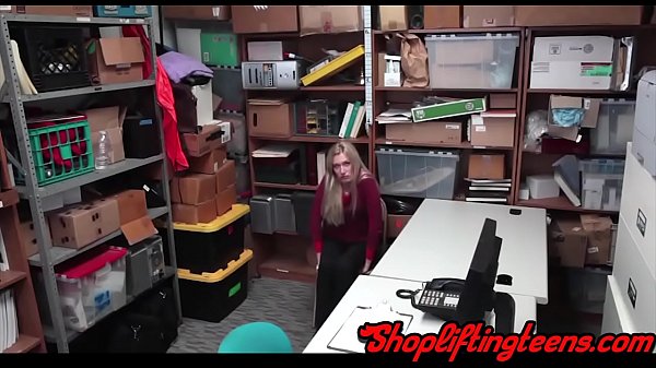 Light-haired Shoplifter Working Mall Cops Pole After Stealing
