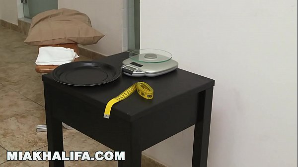 MIA KHALIFA - My Experiment Comparing Black Dicks To White Rods