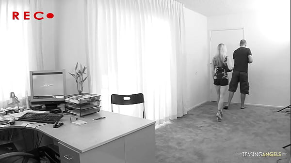 Hand Insertion The Crude Fair-haired During The Audition Makes Her Go Savage And Want Rougher Slamming