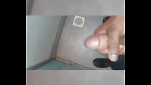 Clean Cut Dick Of An 18yr Old African Twink As He Squirts Three Times In A Row ... This Guy's Pole Is Incredible