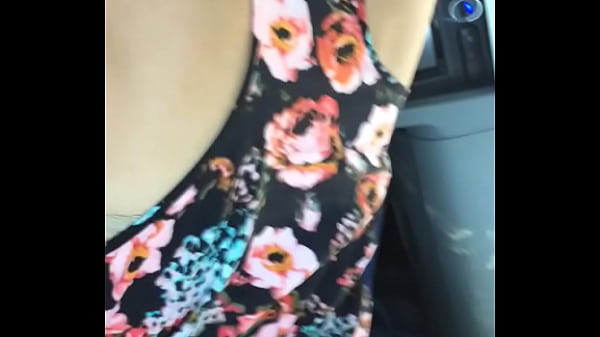 Perra Sacándome La Leche