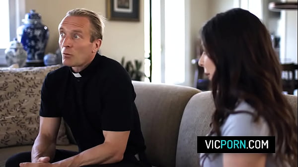 Hot Brown-haired Young-babe Keira Croft Lose Her Butt Sex Virginity With The Local Priest