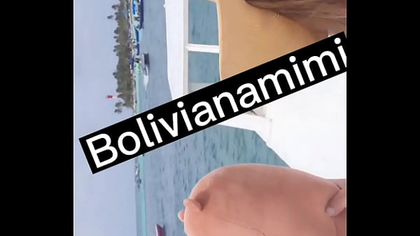 Mise Paseo Turistico Con Mi Culito Como Atraccion Principal.... El Capitan Me Dejo Ir En El Techo Del Barco Para Dar Un Showzinho Video Completo En bolivianamimi.tv