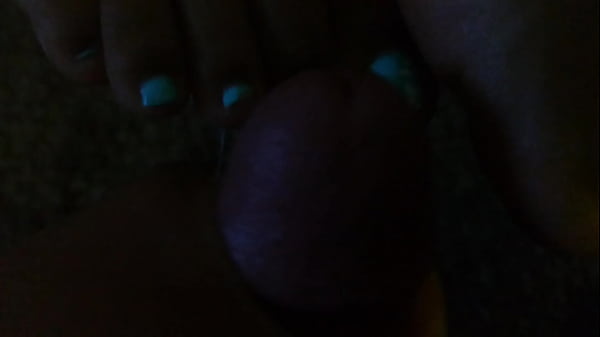 Cumshotonbluetoes