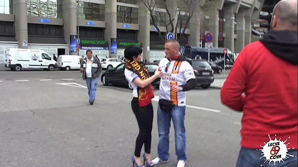 Amanda X - Real Madrid Gal Fanatic Having Sex - AmandaX Folla A Un Aficionado