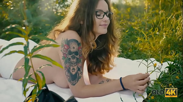 OLD4K. Slender Has Sex With Old Bloke Who Ejaculates On Glasses Outdoors