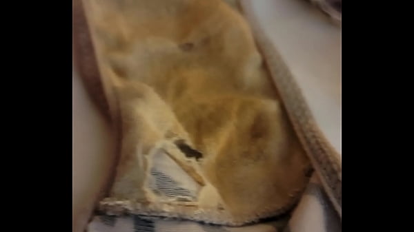 Tasting Her Filthy Smelly Ovulation Thong