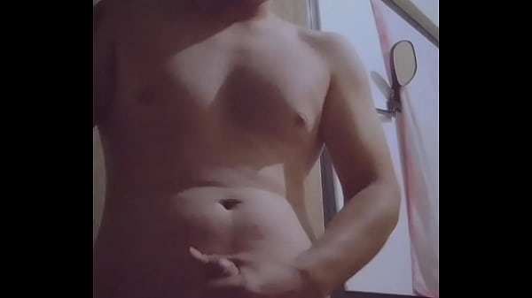 Al Salir De La Bañera Me Masturbo Y Me Hacen Sexo Oral