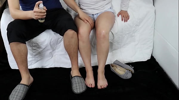 El Primer Butt Sex De Una Joven De 18 Años Es Tan Doloroso Que No Pudo Meter Todo