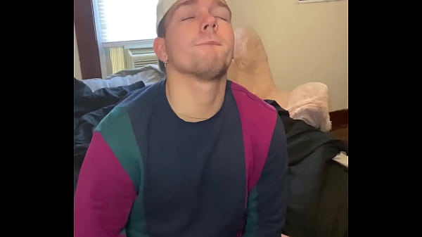 Frat Man Massages College Rod For HONEY Gets LEAKED! - Instagram: @joshuaaalewisss
