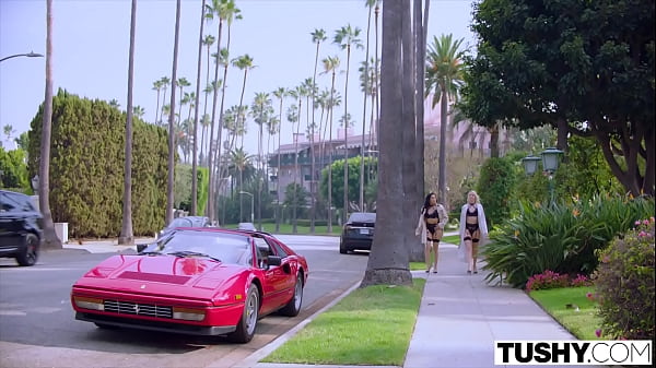 TUSHY Anal-loving Kenna & Vicki Have Torrid Two Couples