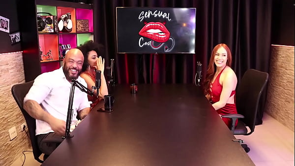 Ruiva Gostosa Faz Boquete No Negão - Negro Top Delícia E Amanda Borges