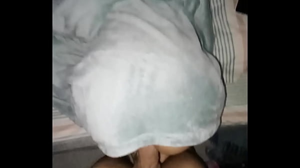 La Vecina De Al Lado Me Pidió Azúcar Y Le Propuse Algo A Cambio...