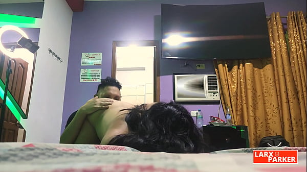 Room Casting 9 Esther En From Behind Sigo Chupandole El Ano Con Locura Que Delicioso, Desde Otro Punto De Vista